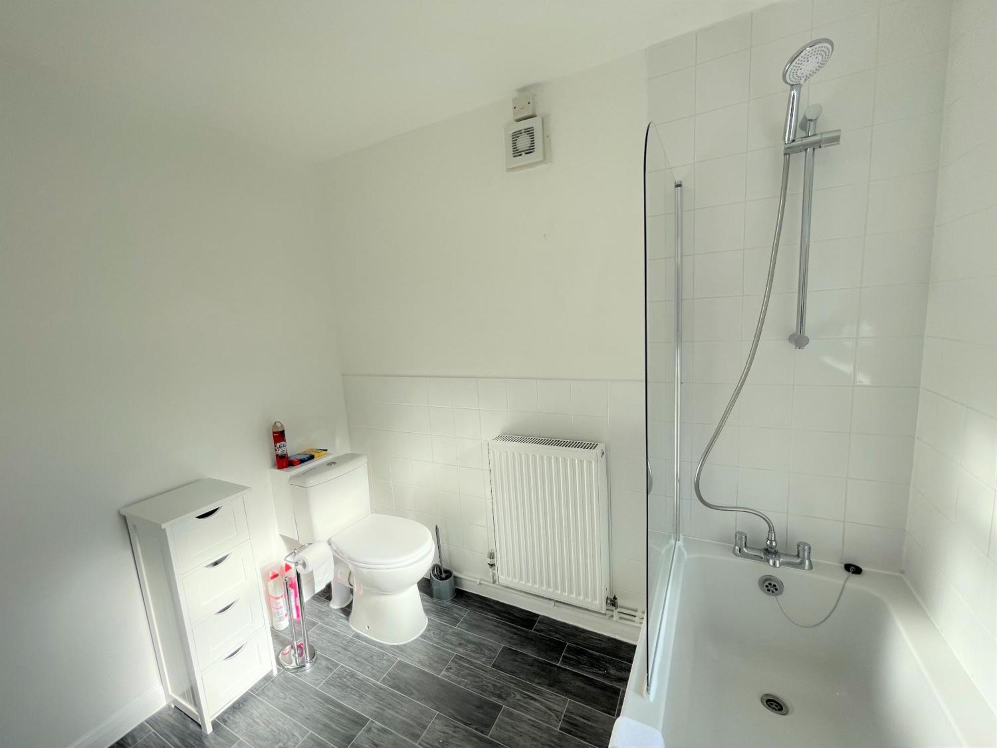 Robinhuts - 3 Bed Accommodation -Perfect For Contractors, Families & Students Kingston upon Hull Ngoại thất bức ảnh